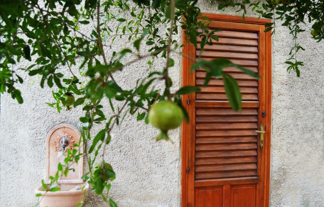 Garden&House Amore Vero モーディカ エクステリア 写真