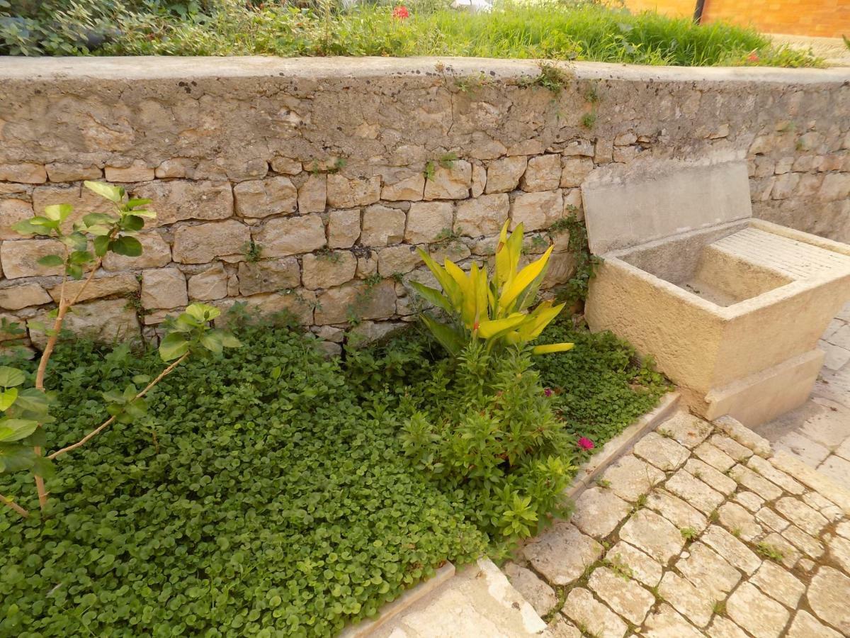 Garden&House Amore Vero モーディカ エクステリア 写真